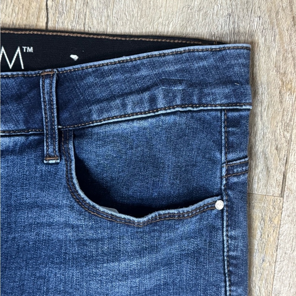 White House Black Market Skinny Classic 5-pocket Denim Blue Jeans, Size 6R - Picture 4 of 9